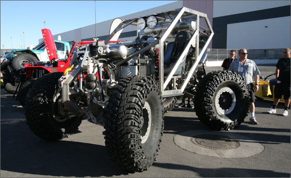 2010-sema-show-frame-monster-1.jpg