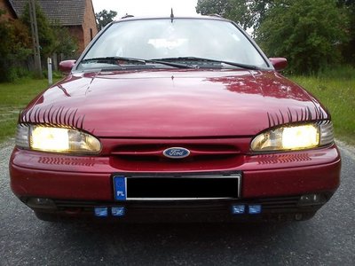 mondeo.jpg